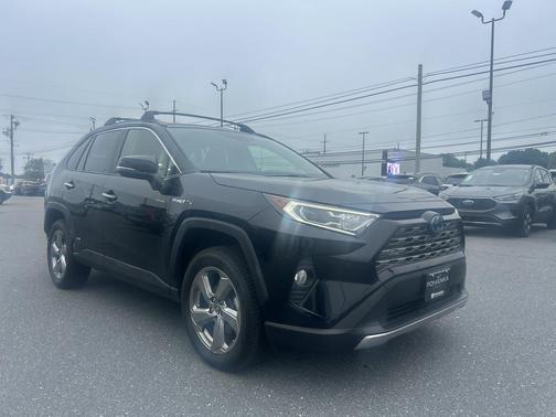 2019 Toyota RAV4 Hybrid Limited