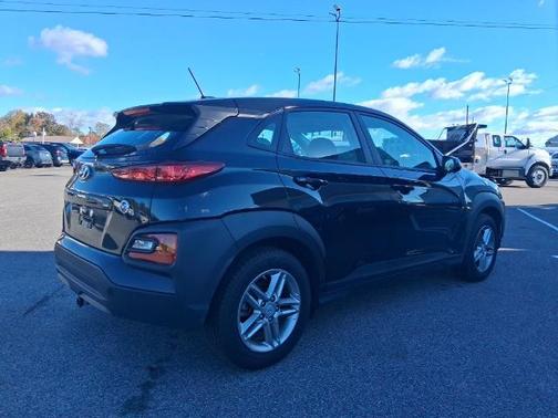 2021 Hyundai KONA SE