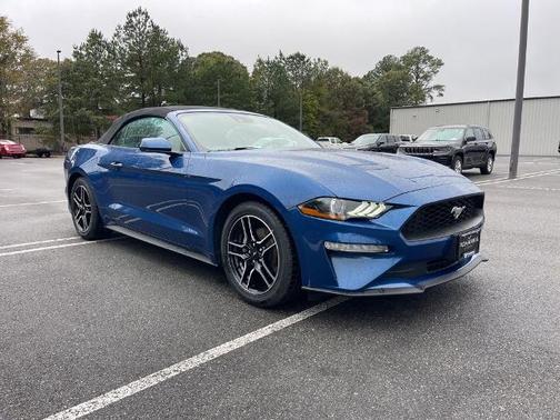 2023 Ford Mustang ECOBOOST PREMIUM