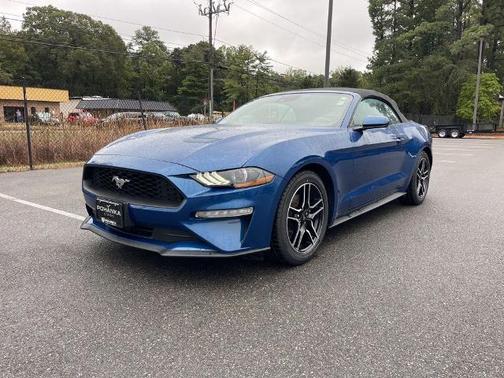 2023 Ford Mustang ECOBOOST PREMIUM