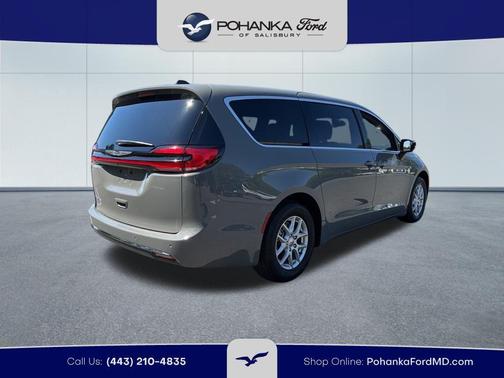 Ceramic Gray Clearcoat 2025 Chrysler Pacifica Select
