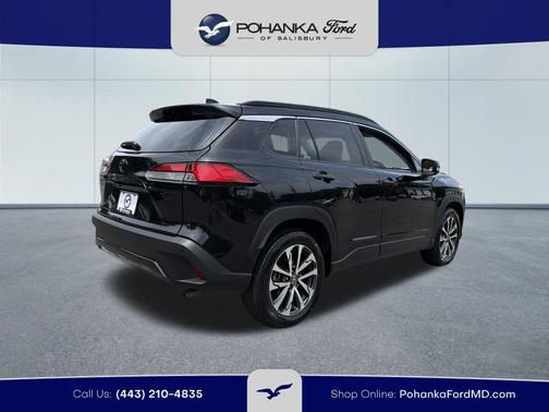 Black 2022 Toyota Corolla Cross XLE