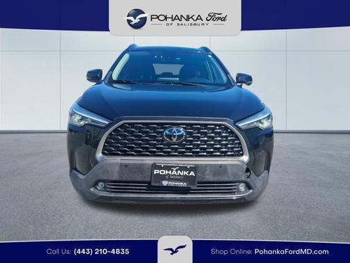 Black 2022 Toyota Corolla Cross XLE