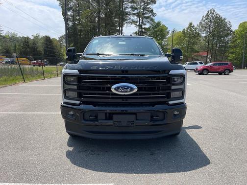 2025 Ford F-250 Platinum