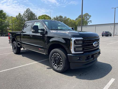 2025 Ford F-250 Platinum