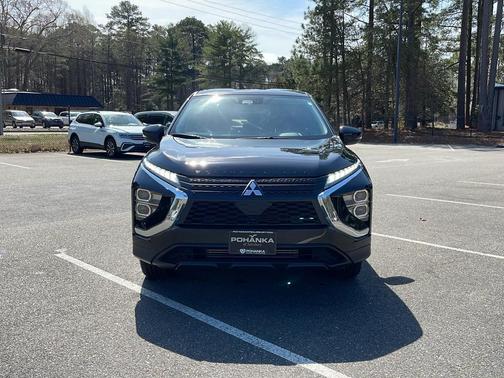 2023 Mitsubishi Eclipse Cross LE