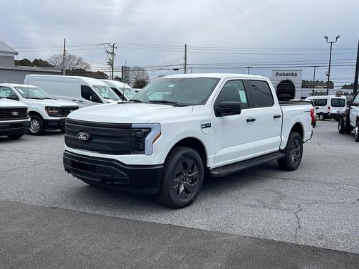 2024 Ford F-150 Lightning Pro