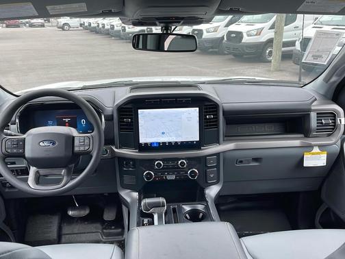 2024 Ford F-150 Lightning Pro