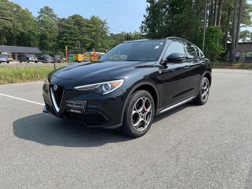 2022 Alfa Romeo Stelvio Ti