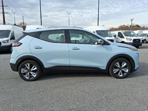 2022 Chevrolet Bolt EUV LT