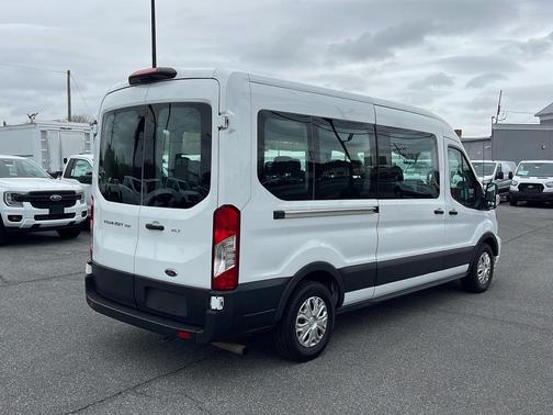 2022 Ford Transit-350 XLT