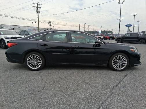2019 Toyota Avalon LIMITED