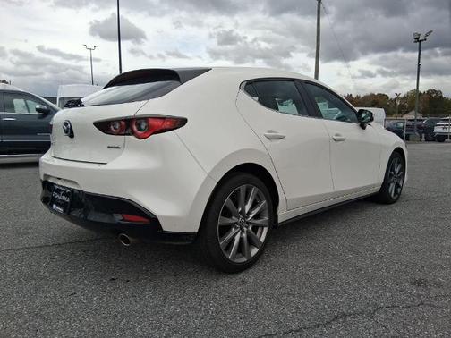 2023 Mazda Mazda3 PREFERRED