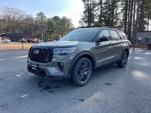 Gray 2026 Ford Explorer ST