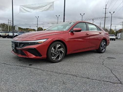 2025 Hyundai ELANTRA SEL CONVENIENCE