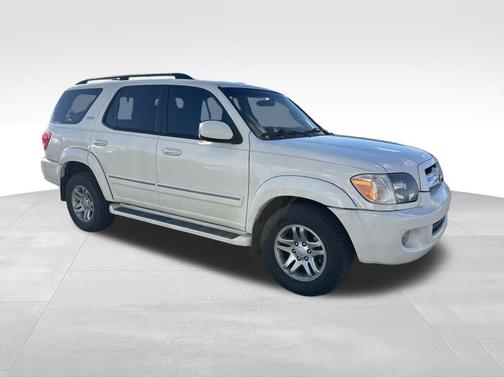 2005 Toyota Sequoia SR5