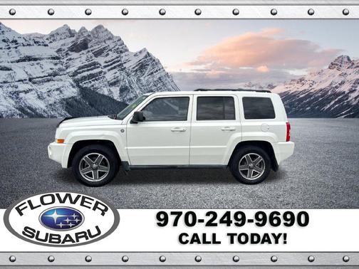 Stone White Clearcoat 2010 Jeep Patriot Sport