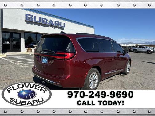 2023 Chrysler Pacifica Limited