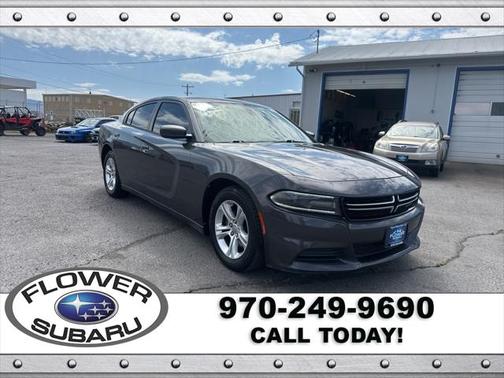 2017 Dodge Charger SE