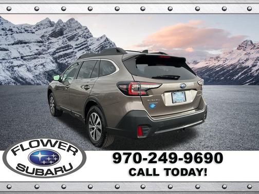 2022 Subaru Outback Premium