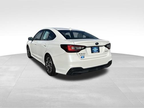 Crystal White Pearl 2025 Subaru Legacy Premium