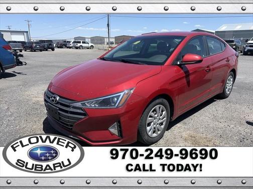 2020 Hyundai ELANTRA SE