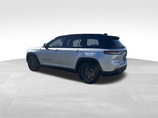 2024 Jeep Grand Cherokee 4xe Trailhawk Carb State Pkg