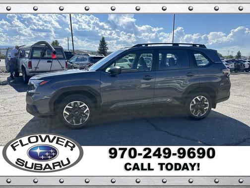 2025 Subaru Forester Base