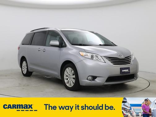 2015 Toyota Sienna XLE