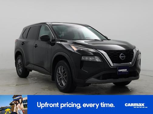 2023 Volvo XC40 B5 Plus Dark Theme