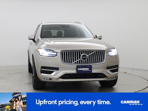 2023 Volvo XC90 B5 Plus