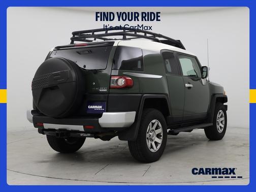 Green 2014 Toyota FJ Cruiser