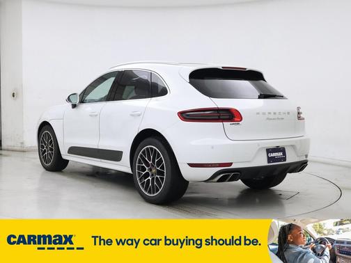 2015 Porsche Macan Turbo
