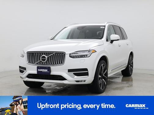 2023 Volvo XC90 B6 Plus