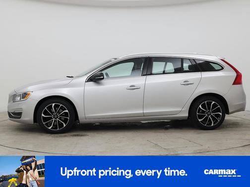 2017 Volvo V60 T5 Platinum