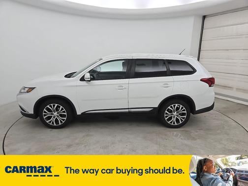 2016 Mitsubishi Outlander SE