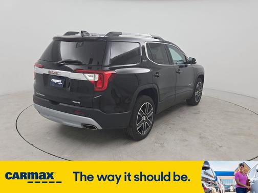 2022 GMC Acadia SLT