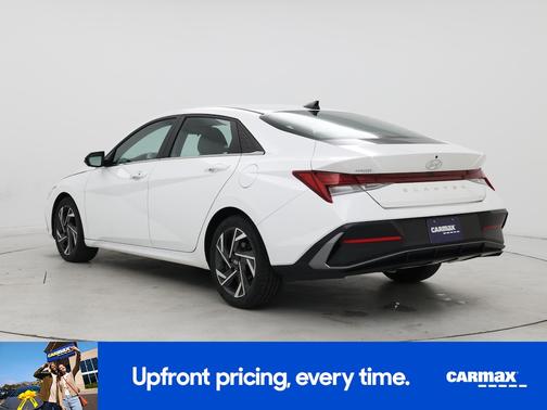 White 2024 Hyundai ELANTRA SEL