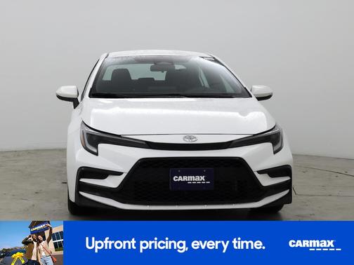 White 2023 Toyota Corolla SE