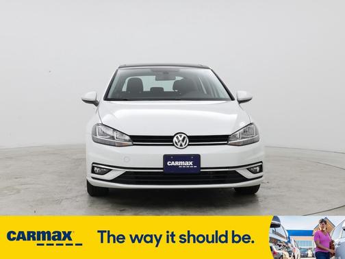 2019 Volkswagen Golf SE