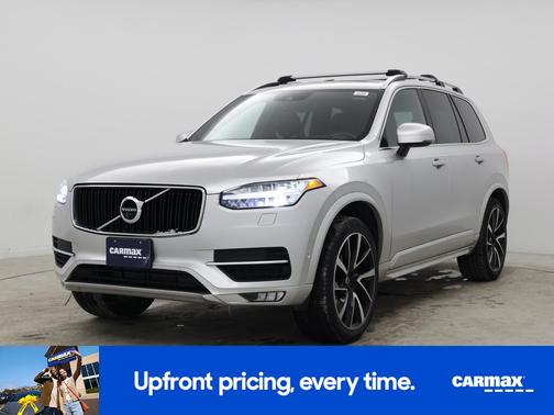 2018 Volvo XC90 T6 Momentum