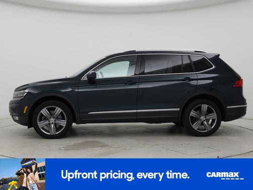Green 2019 Volkswagen Tiguan SEL Premium