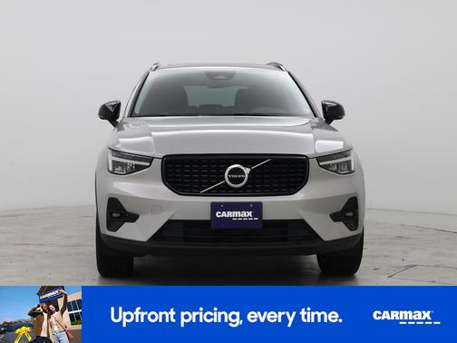 2023 Volvo XC40 B5 Core