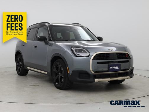 Green 2025 MINI Countryman S ALL4