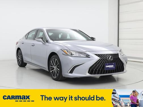 2022 Lexus ES 350