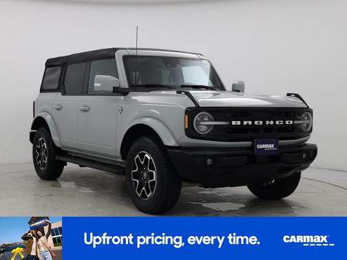 Gray 2024 Ford Bronco Outer Banks