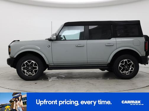 Gray 2024 Ford Bronco Outer Banks