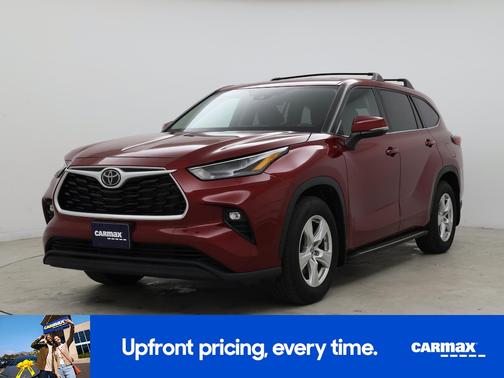 2022 Toyota Highlander LE