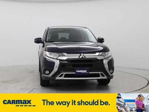 2019 Mitsubishi Outlander SE
