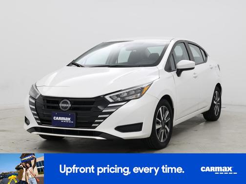 White 2025 Nissan Versa SV